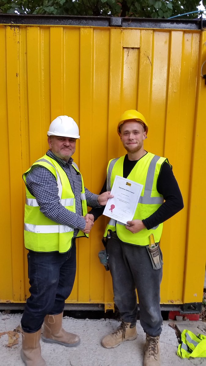 K__Pat's tweet photo. Well done to Jak of #AdvancedScaffolding for picking up this month's safe working award @GardenMuseumLDN #Rooff https://t.co/Pz8Ik5v0x1