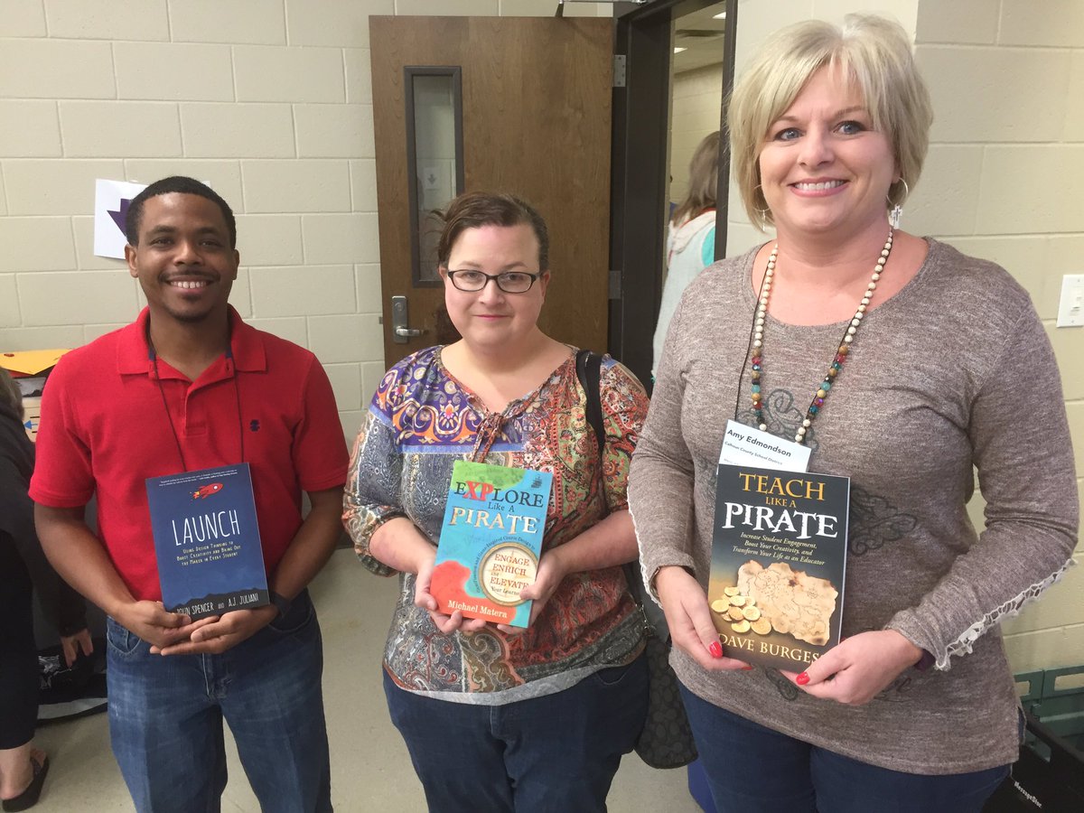 MelissaCAdkins's tweet photo. Thanks, @burgessdave, for the door prizes for my #MAGC2016 sessions! Made some Mississippi teachers very happy! #TLAP https://t.co/mREU24jXfu