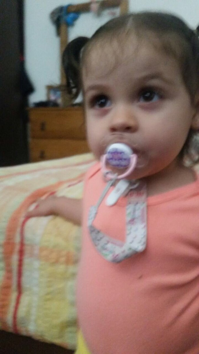 SeBuscaARenata's tweet photo. Mi cumpleaños y no veré a mi papá por qué mi mamá sigue ocultándome sin responder a los juzgados Hace meses que no veo a mi familia https://t.co/yZfCWl4yO4