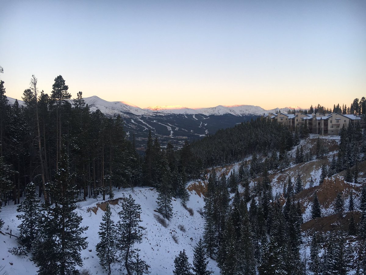 AlenaLynae's tweet photo. What a sight! https://t.co/w2Bs2K5uWj