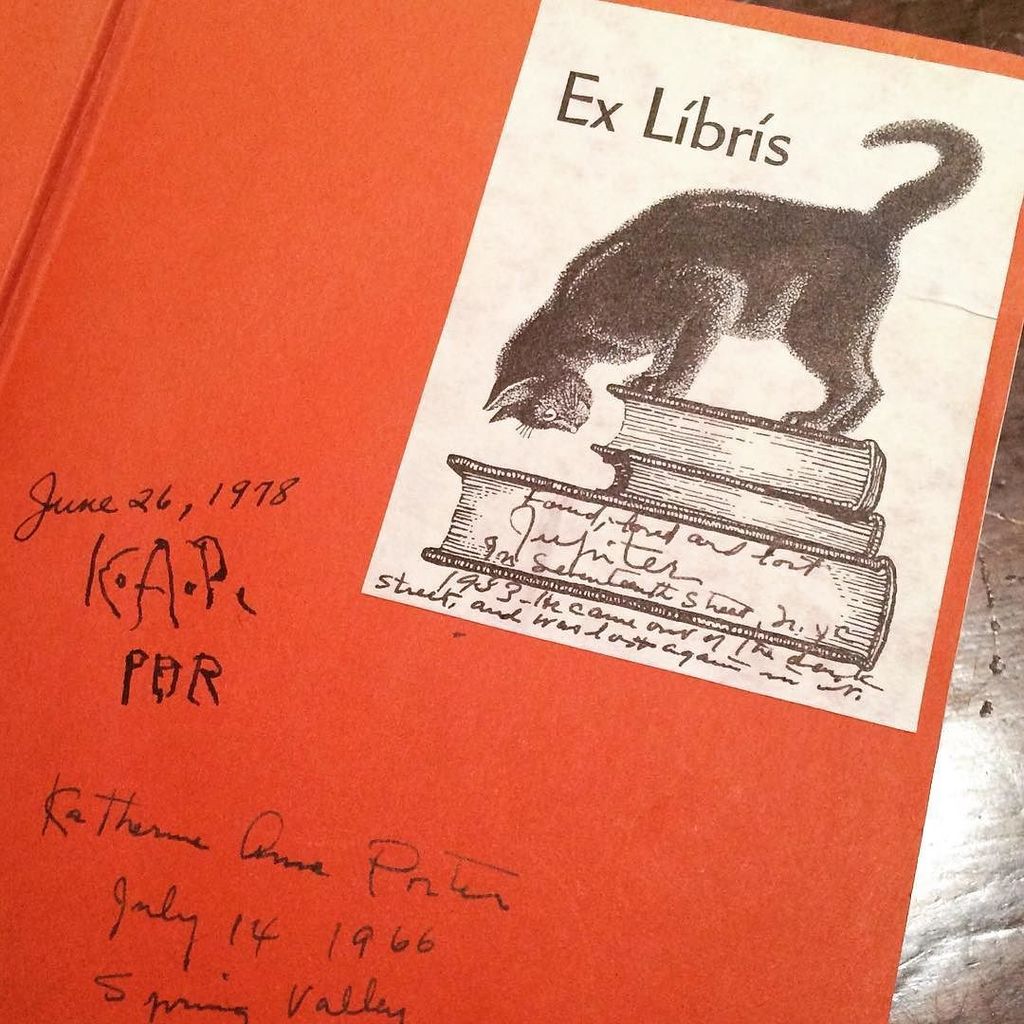HornbakeLibrary's tweet photo. A #blackcat bookplate from our #KatherineAnnePorter library makes for an ominous #pagefrig… https://t.co/ulLmmDdnqQ https://t.co/86CBM8phuy