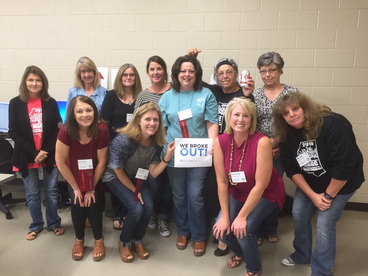 MelissaCAdkins's tweet photo. These Mississippi Ts of the gifted Brokeout! #BreakoutEDU #MAGC2016 #MAGC16 https://t.co/IljDyWG4zx