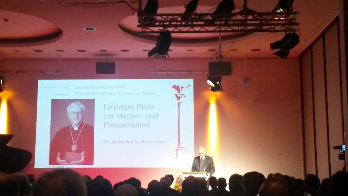 ECPMF's tweet photo. Leipziger Rede zur Medien- und Pressefreiheit von S.E. Erzbischof Dr. Heiner Koch zu Ehren von Can Dündar #ECPMF2016 https://t.co/bTpE3bhpxz