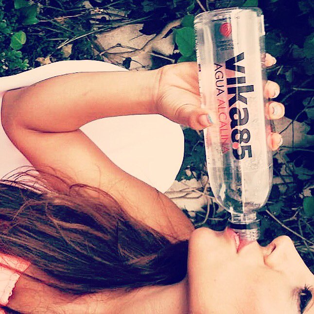 VikaWatermx's tweet photo. #Hoy hasta la última gota de #VikaWater #vikalinizate #alcalinizate #Hidratación Inteligente @yosoyisale https://t.co/68hzgwX6PZ