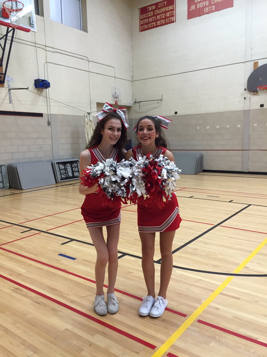 Phoebe_Cesinaro's tweet photo. Pretty happy Bren is on the team now❤️🎉 @BMalthaner https://t.co/IPzsiAsEx9