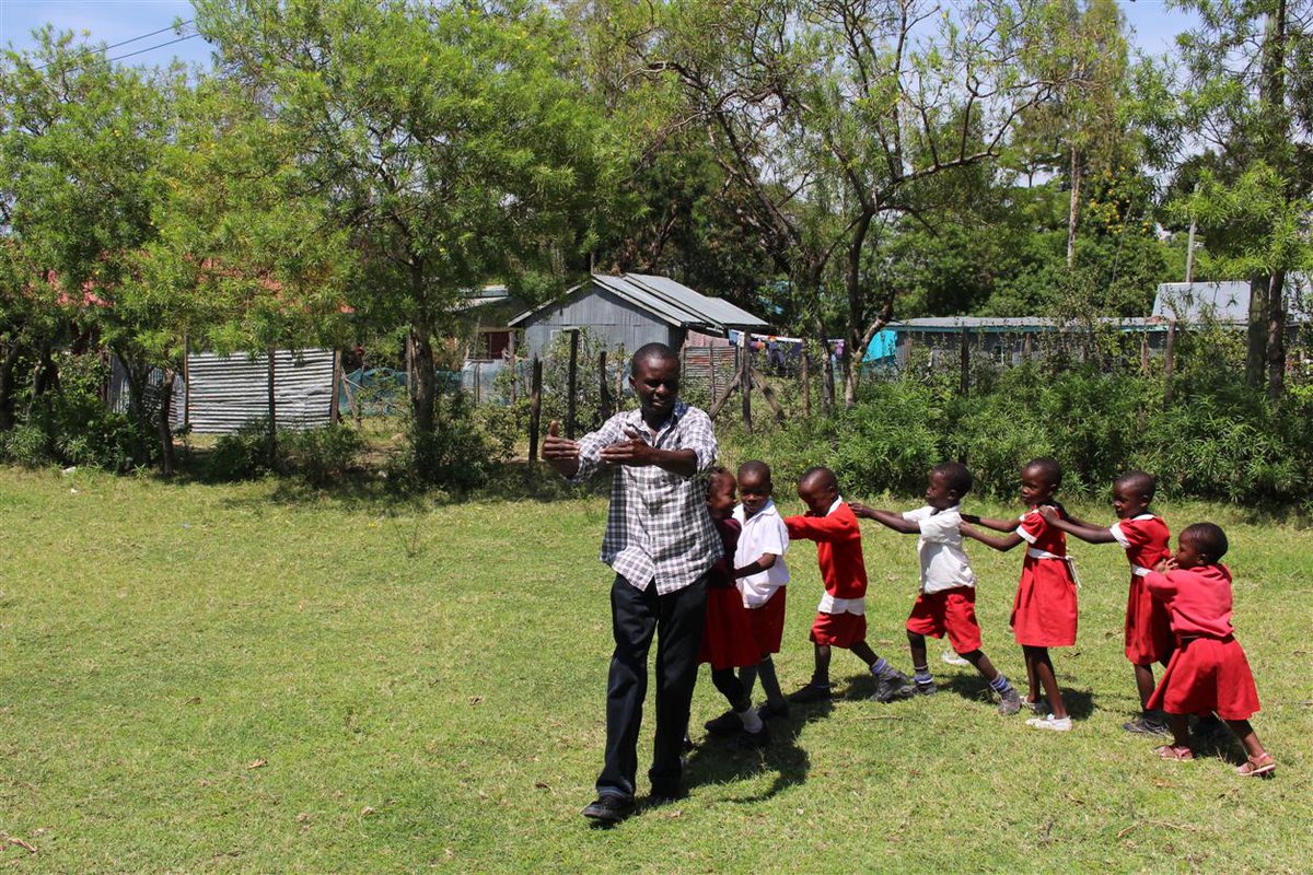 MEET These group of PUSHING FOR PEACE Ambassadors on the verge... They are l;literally conveying a message here..... '