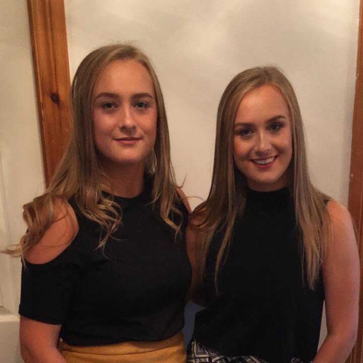 ModzSuper's tweet image. ✨🎂Chillin, relaxing, chillout together with #liveme Annie and Jenni:  #Challenges #Q&amp;amp;A liveme.com/media/play/?vi…