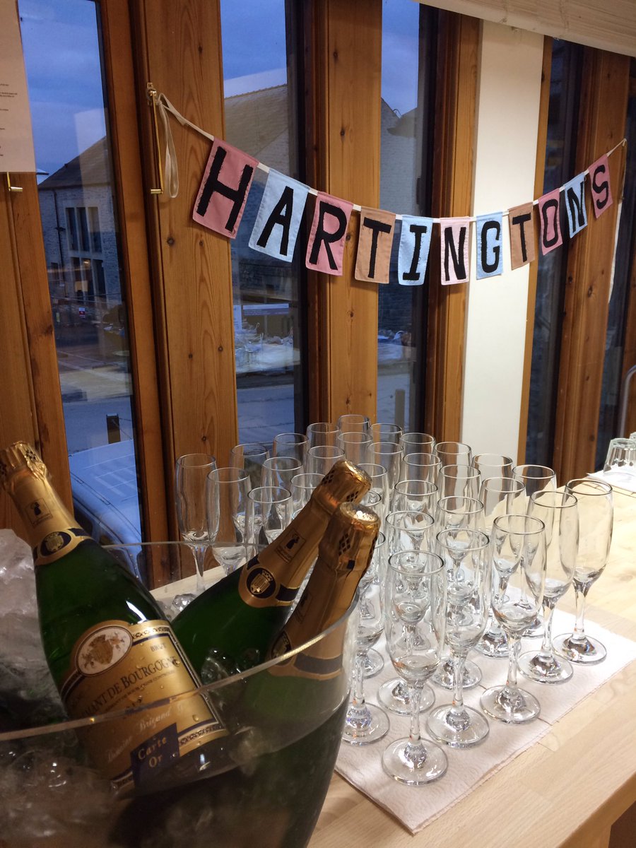 Fizz is chilling ready for tasting <a href="/Hartingtons/">Hartingtons</a> Gourmet Supper Club. Food by <a href="/jamiebosworth2/">jamiebosworthchef</a> Wines by <a href="/hattersleywines/">John Hattersley</a> #foodmatch