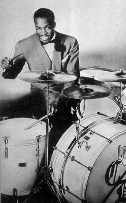 Philly joe jones фото. арутюнов барабанщик блюз. брюс джонс джо. джонс, элвин ударники. филли джо джонс.
