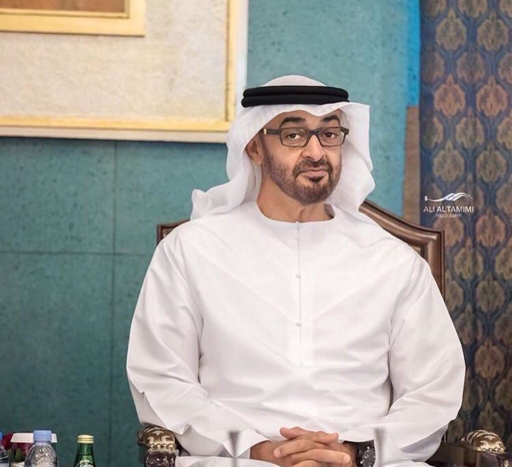 اذا صار المفاخر بالرجال
نحن نتفاخر بهذا الرجل🇦🇪