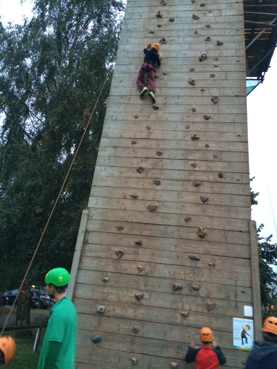 6Sobia's tweet photo. Look what's happening @MerrydaleJunior#mjskingswood https://t.co/PgCxTZBU2G
