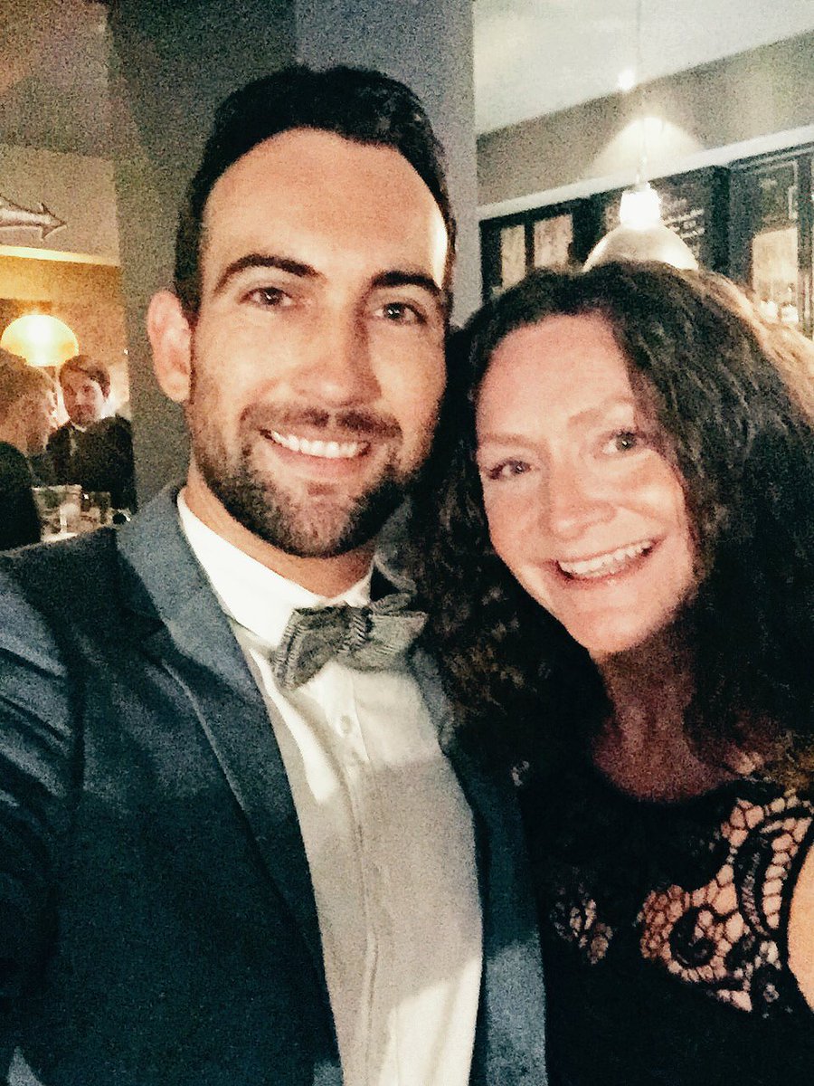 jamiepmills's tweet photo. Pre-drinks @29ParkPlace with @jayneycee ready for tonight's #PRrideCYM awards 💜 https://t.co/vkN2wqdzjx