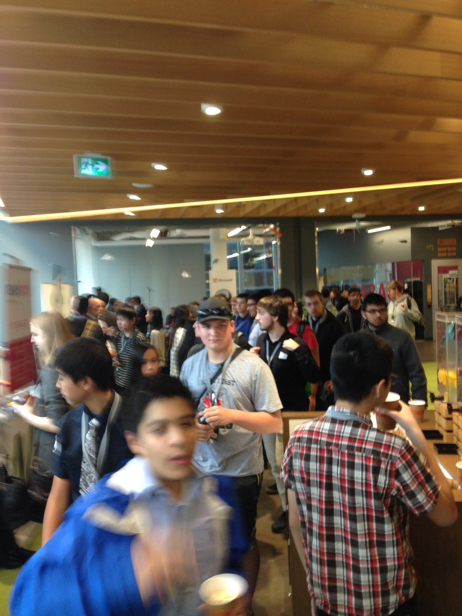 RiskyTeacher's tweet photo. Hanging out at the #DOT2016 wrap up party following the hackathon @Microsoft downtown Vancouver. #fhlearn https://t.co/4ZBs2Mhhk1