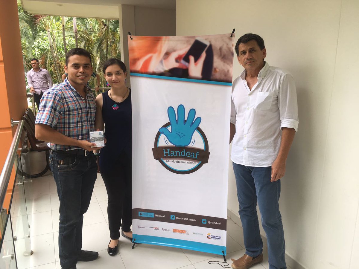 handeaf's tweet image. Handeaf haciendo los últimos ajustes para ser la mejor opción para la comunidad #sordos gracias a @AppscoMacondo @MacondoLab @Ministerio_TIC