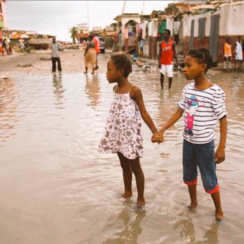 jasonderulo's tweet photo. Help my country rebuild! 800 dead & counting! We need help!
TEXT: just4u to 41444 to donate!
ANYTHING helps.Open your heart
Lost without u https://t.co/CELrwpqSdX