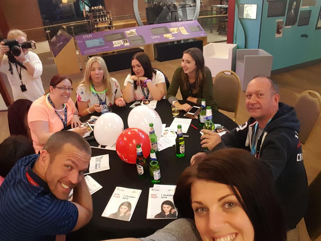 jtuli8's tweet photo. Quiz Akaboozi ! #ByteNight  @MCSEngageNorth @KeithWa00829355 @sritch2006 https://t.co/L4O7jsGopj