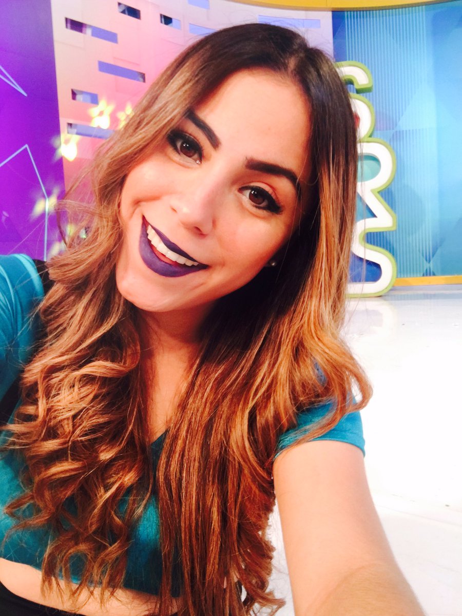 MoniContreras's tweet photo. Hoy #Destardes 3:30 por @multimediostv https://t.co/zcfBSliE0v