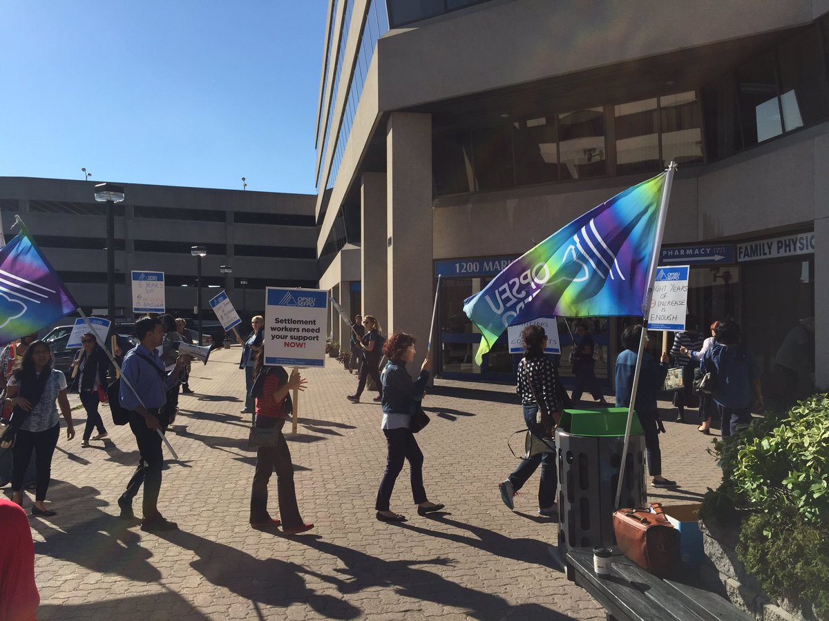 MylesMagner's tweet photo. #STRIKEALERT! @ResultOriented - OPSEU members at #SAFSS are watching #FairnessForSAFSS TODAY! #onpoli #canlab @OPSEU https://t.co/IlR9iFextJ