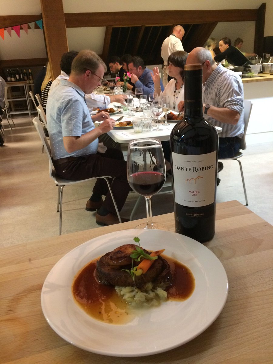 The main event. Slowed cooked Ancho Beef Brisket &amp; <a href="/DanteRobino/">Bodega Dante Robino</a> Malbec <a href="/Hartingtons/">Hartingtons</a> <a href="/jamiebosworth2/">jamiebosworthchef</a>  #foodmatch #winetasting