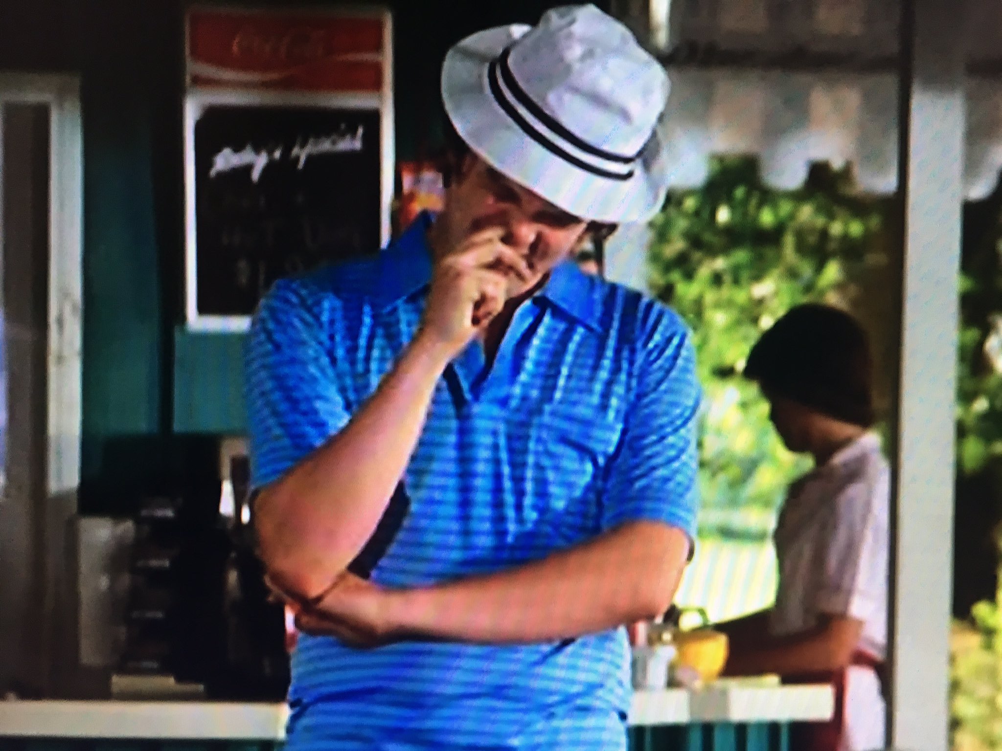 CuMH48_WgAAjTbE?format=jpg&name=large