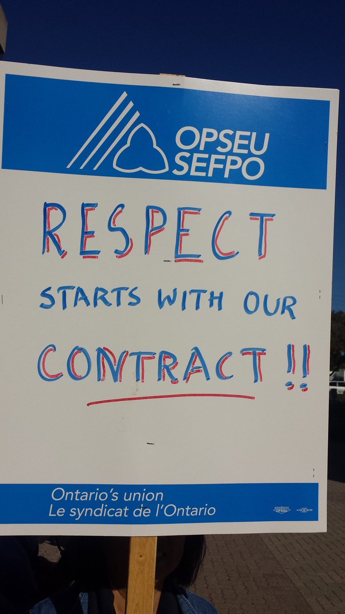 OPSEUSisters's tweet photo. Settlement support workers at #SAFSS want a fair #FirstContract @OPSEU #onpoli #canlab #ThisSignSaysItAll https://t.co/pddMzTJMAS