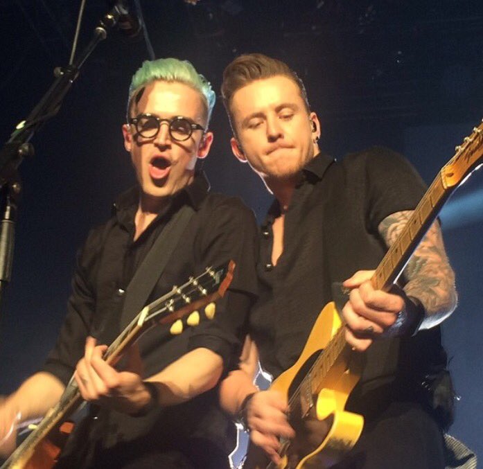 KendallMinney's tweet photo. Mcbusted #onein10million #aliveinthemoment @MotorpointDiff https://t.co/9YZzzR6xZg