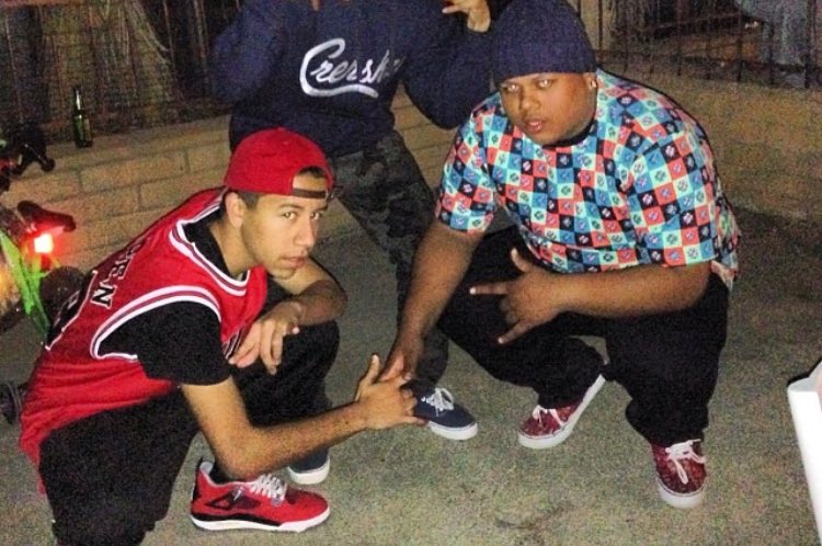 bzejohnny's tweet photo. Happy ๐
ฑday to my family always @NotoriousROB_ we got big things to come keep workin & do yo shit. Be safe & have a blessed one. #FOE #FDzz https://t.co/40OyoPXRye