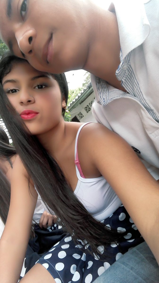 NicolAndrea__'s tweet photo. Hola*-* https://t.co/ZH5TAxa3w6
