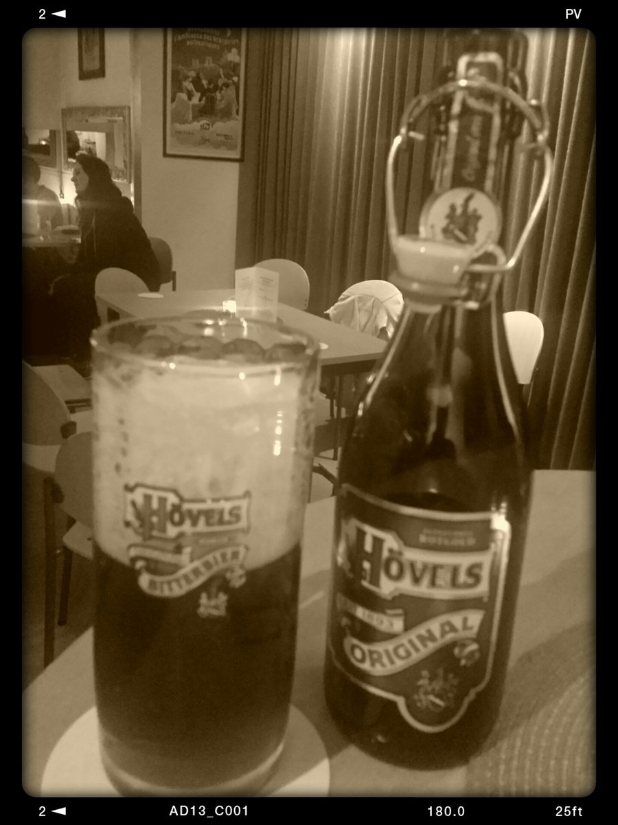 EdwardsMonty's tweet image. Ausklang Tag 1  #Prost #echat16