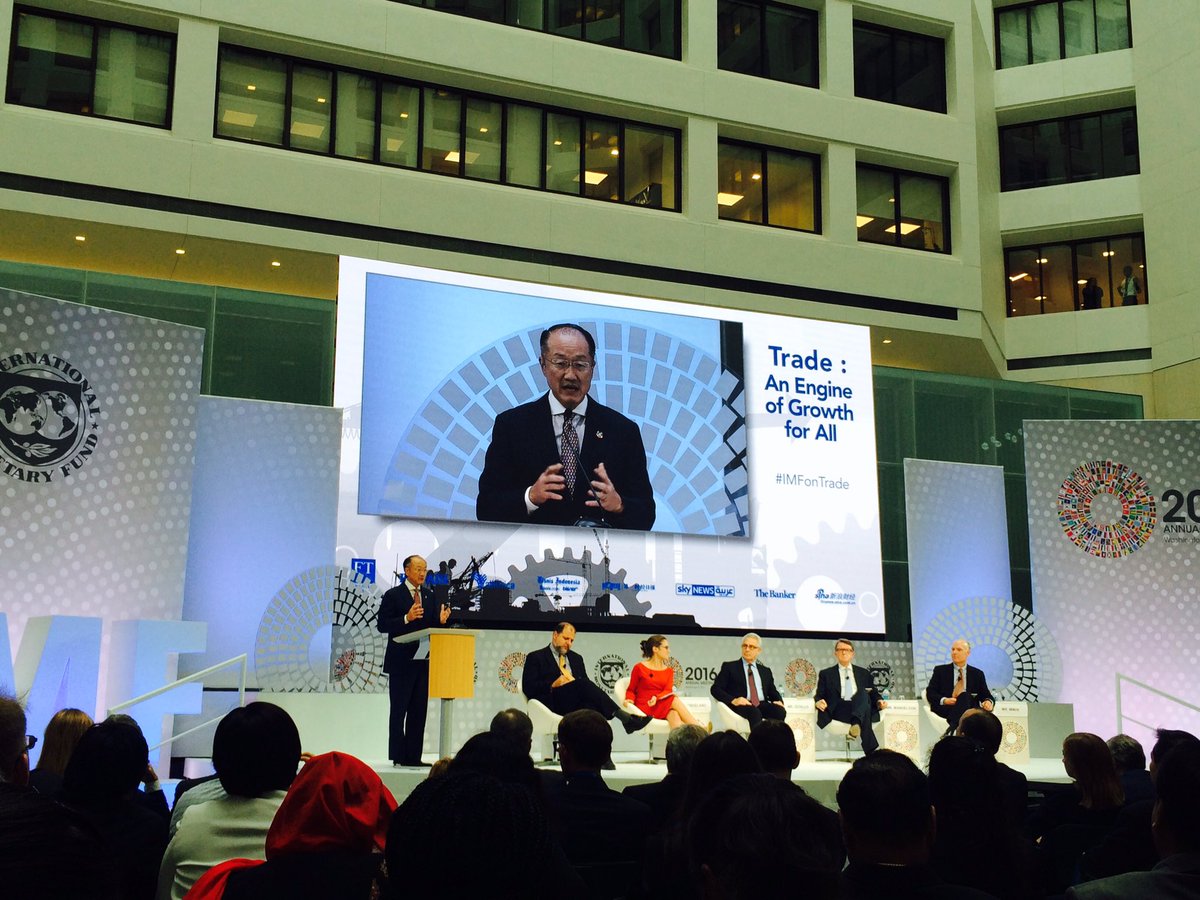 Amy_Coetzee's tweet photo. Great 1st joint session between the #imf #worldbank and #WTO! Trade is essential to #EndPoverty @globalvoicesau https://t.co/thsEoJedmU
