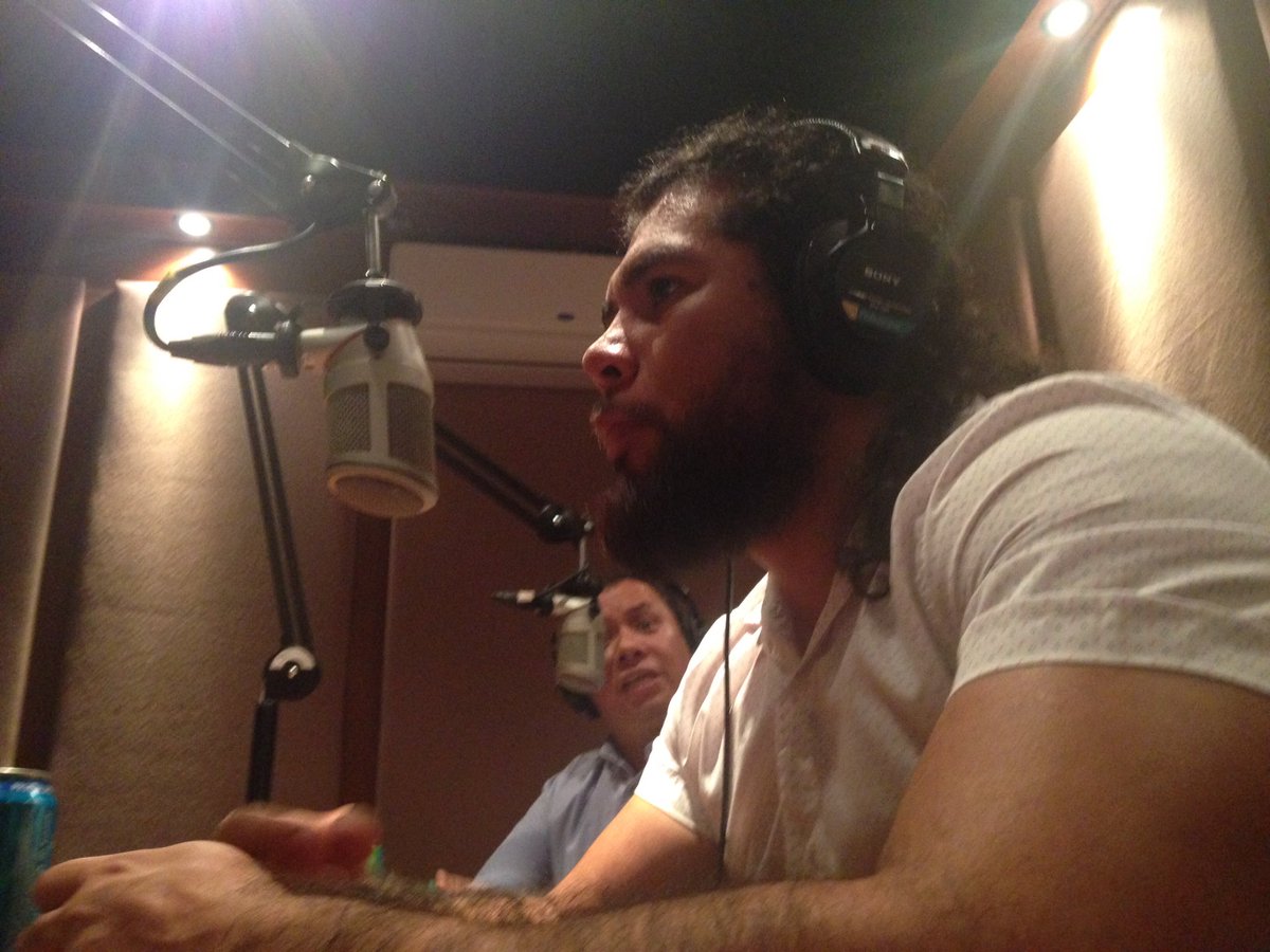 PACOAGUAYO's tweet photo. . @Ringtropical Hoy 5 pm en quiereme1440.mx desde el @CMLL_OFICIAL @barbanario  #entrevista
regalamos 5 pases @turiluchas 10350043 https://t.co/khnlWFySQu