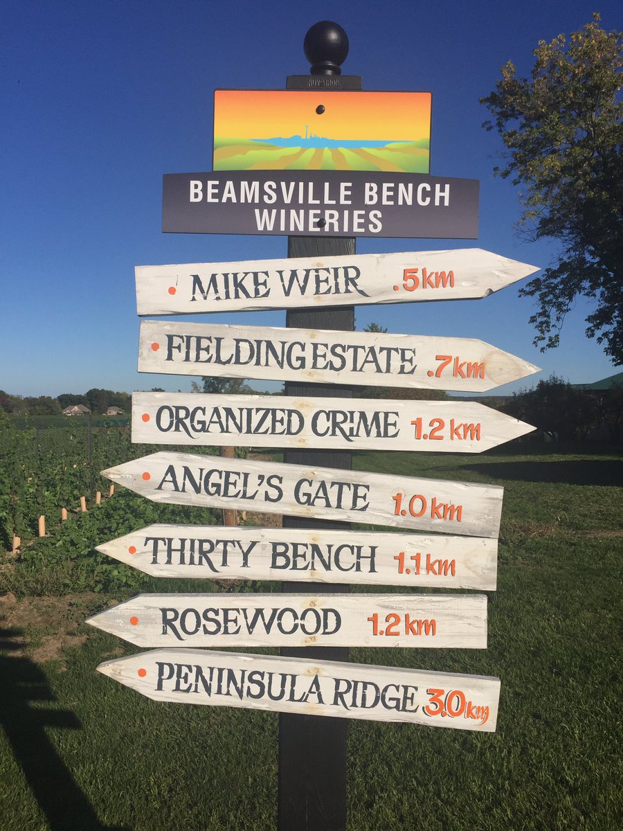 td_nadia's tweet photo. Choices ... first stop #HiddenBench https://t.co/kqHWg23Evj