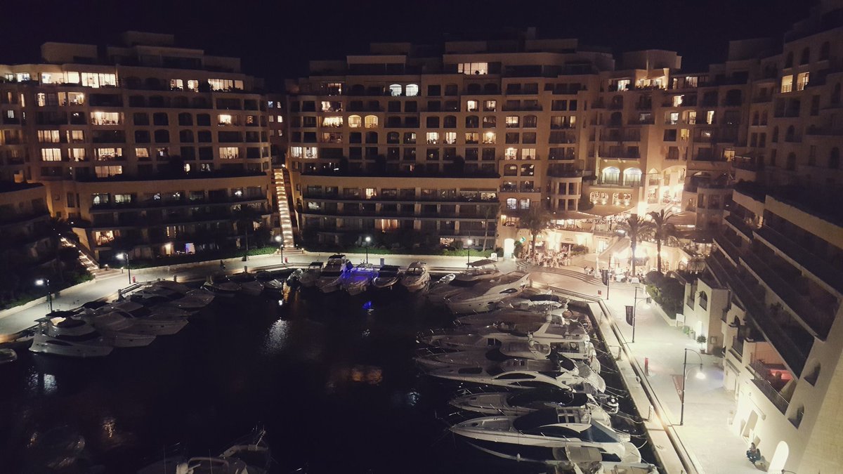 Claire_MCR's tweet photo. Technically not a rooftop bar but will never get board of this view from Quarterdeck @hiltonmalta #hiltonatplay https://t.co/jnNplDR6Hk