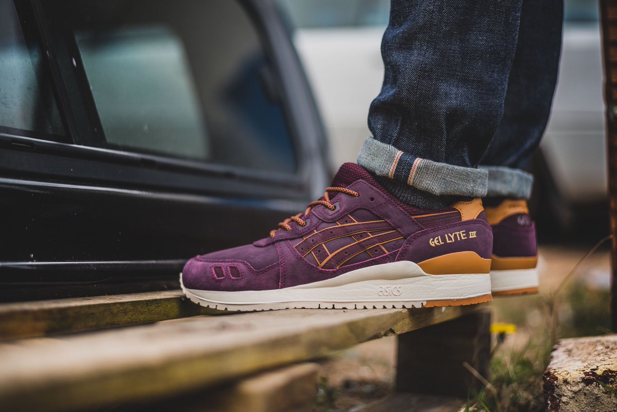 asics gel lyte iii rioja red