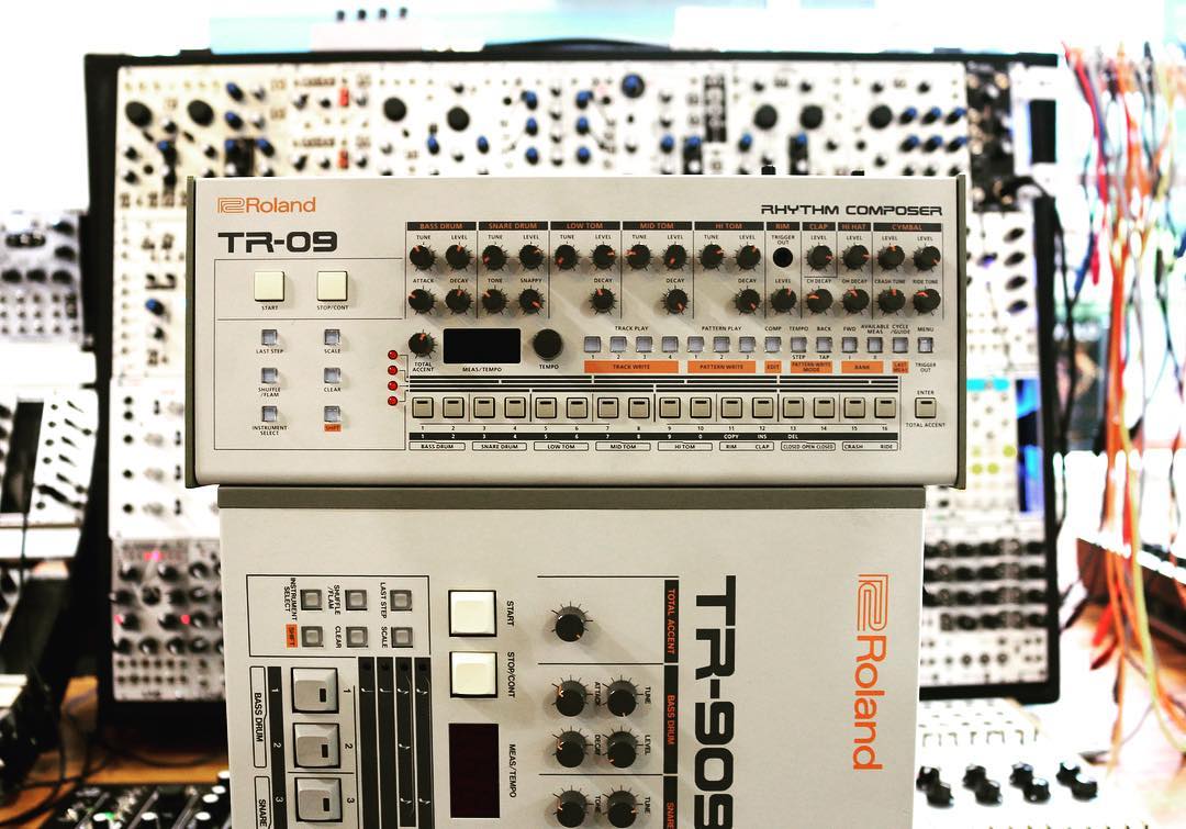 ControlVoltage_'s tweet photo. TR-09's from @Roland_US are in stock, on display for demo and shipping! #drummachine #transistorrhythm #thelittleone https://t.co/lnz68caRsg https://t.co/EgCaaBjVkj