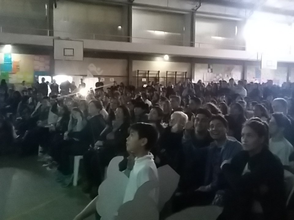 GranDocente's tweet photo. TODOS MIRANDO GRAN DOCENTE, YA https://t.co/PxA3IHOLEc