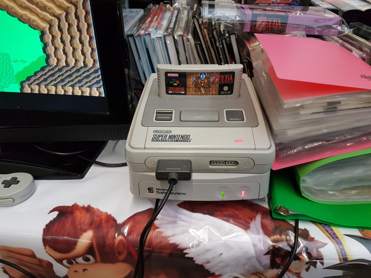 kurotora_kun's tweet image. Ahora lo mejor con diferencia del @BCNGamesWorld la #barcelonaRetro. Muchas joyas y hemos podido jugarlas :D