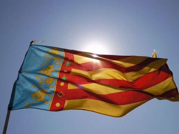Palleter_Virtu's tweet photo. El dumenge estaré com sempre acompanyant a la meua bandera, orgullós de ser valencià. Recolzant al valencianismo.
Vixca Valencia https://t.co/rmrfg14aqu