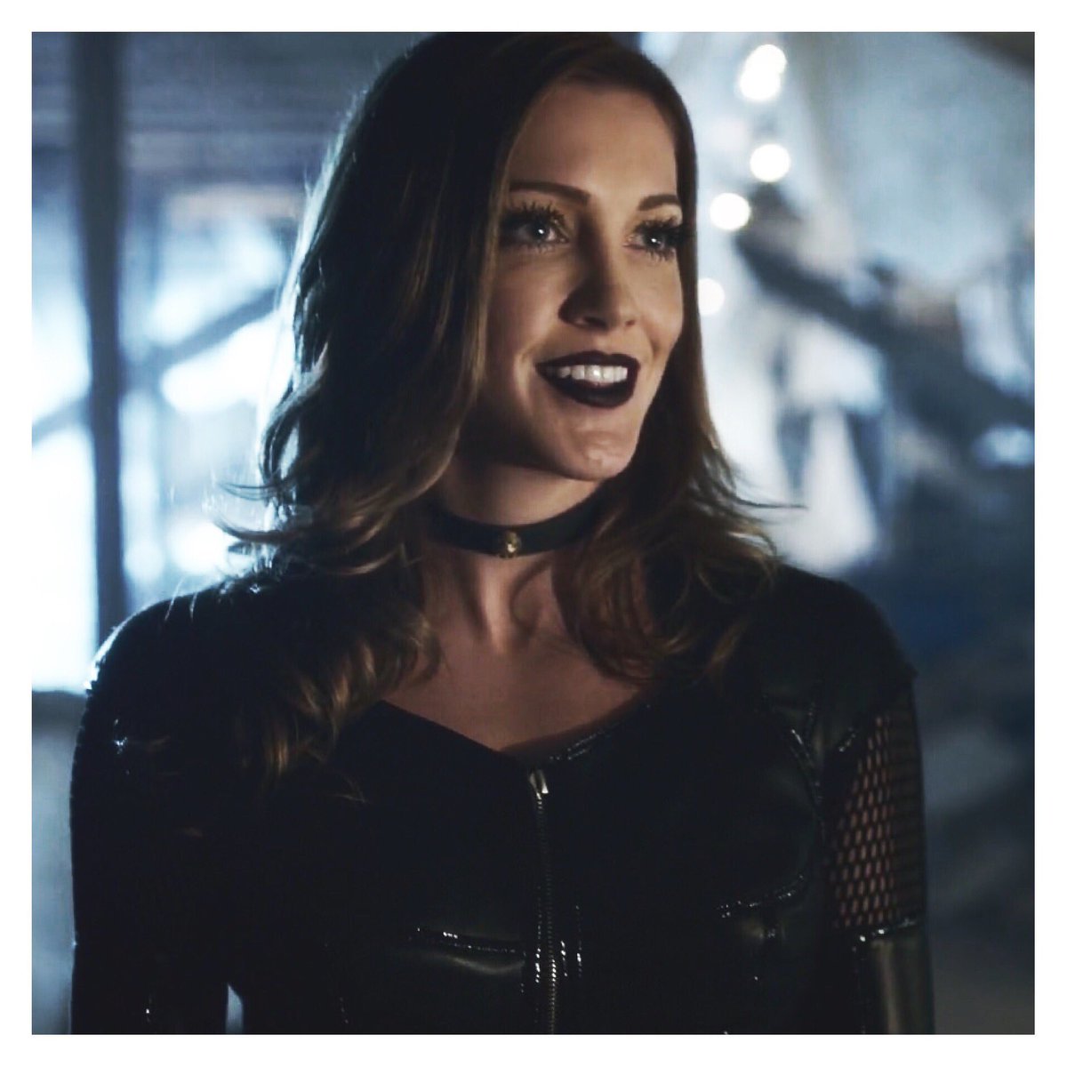 MzBlackCanary's tweet photo. Happy #WorldSmileDay featuring @MzKatieCassidy! Her smile is contagious and could light up a whole town ♡ https://t.co/4Y8ohpttYE
