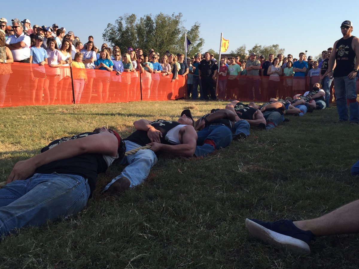 AGR vs. Pike - Fraternity Rope Pull Championship 2016!