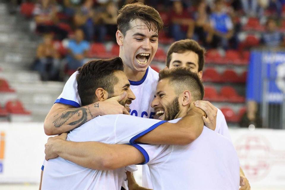 damadrid1's tweet photo. Hay días que sí y días que no, pero hay que hacer que los días que no sean sí. Gracias por darle significado a la palabra luchar https://t.co/D62G4LIGu8