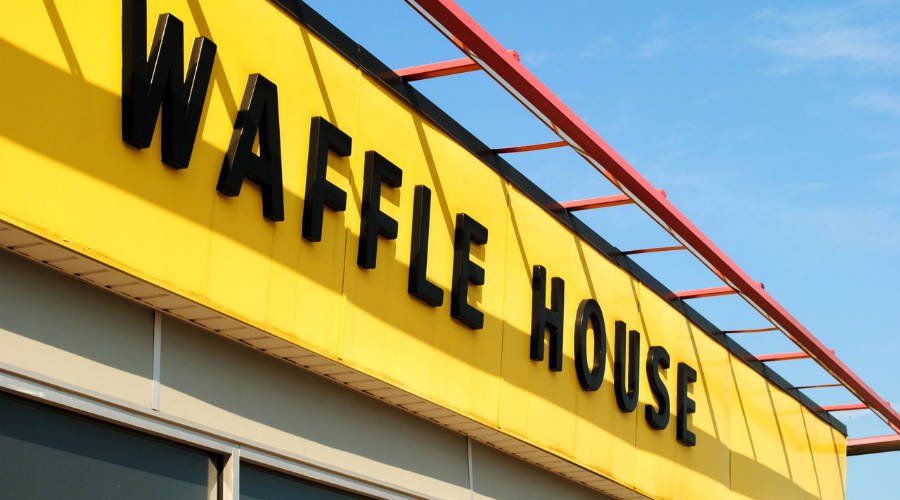 Marketplace's tweet image. To find out how bad a natural disaster really is, some residents look to Waffle House for guidance. bit.ly/2dz3AC0
