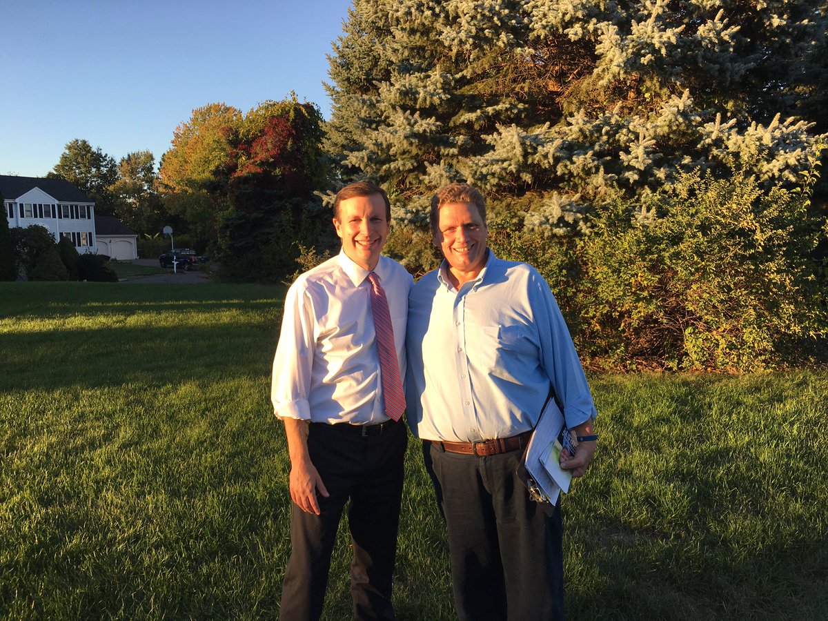 ChrisMurphyCT's tweet photo. Beautiful night to knock on doors and talk to voters in my (original) hometown of #Wethersfield with my friend @MorinRuss. https://t.co/IVKqK0uSW6