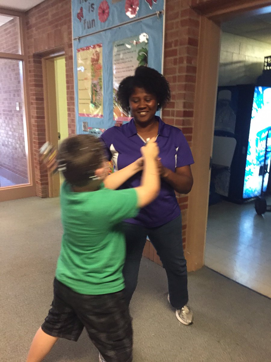 CoachTGudger's tweet photo. Sprayed this kid with 2 cans of silly string to celebrate his birthday!! #Cafeteriafun https://t.co/C0PQICF9Bn