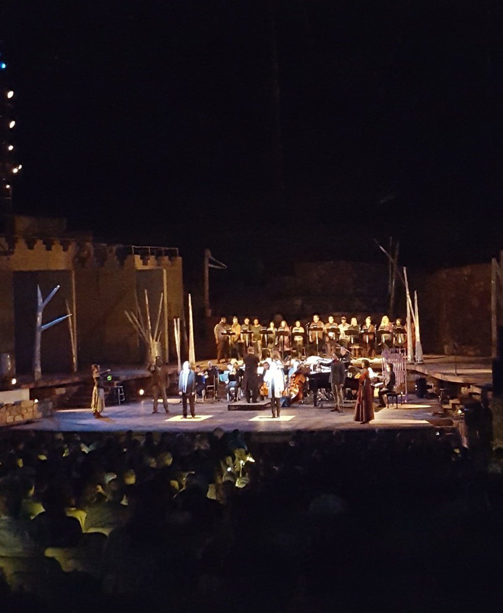 The Ford (@thefordla) on Twitter photo And our Icelandic adventure begins. #LAsFreshest #opera #TheIcelandConcert <a href="/OvertoneIND/">Overtone Industries</a> And our Icelandic adventure begins. #LAsFreshest #opera #TheIcelandConcert <a href="/OvertoneIND/">Overtone Industries</a>