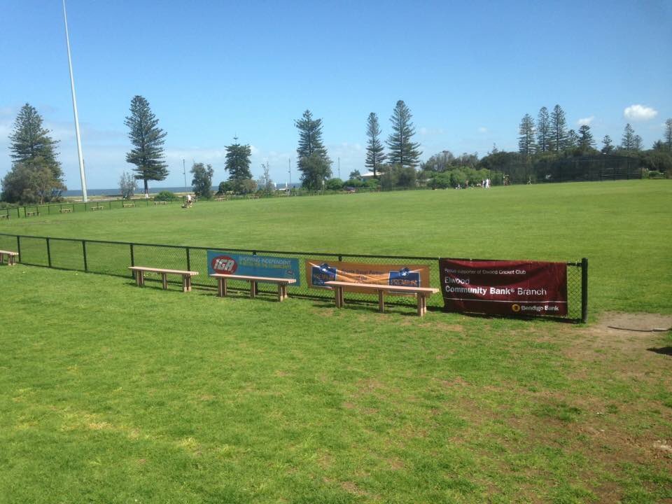 Not many places better than Elwood on such a glorious day- get down to the club tomorrow to watch the 1st XI take on <a href="/BUCCLIONS/">Bentleigh Uniting CC</a> #gowoods