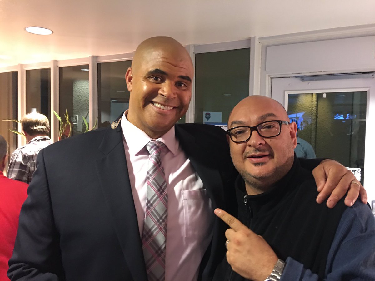 MorrisChavez's tweet photo. All I can say is #GoIrish...Lombardi Winner and Notre Dame All-American! @AaronTaylorCFB #MyBrotherFromAnotherMother https://t.co/OWKxvDfAdK