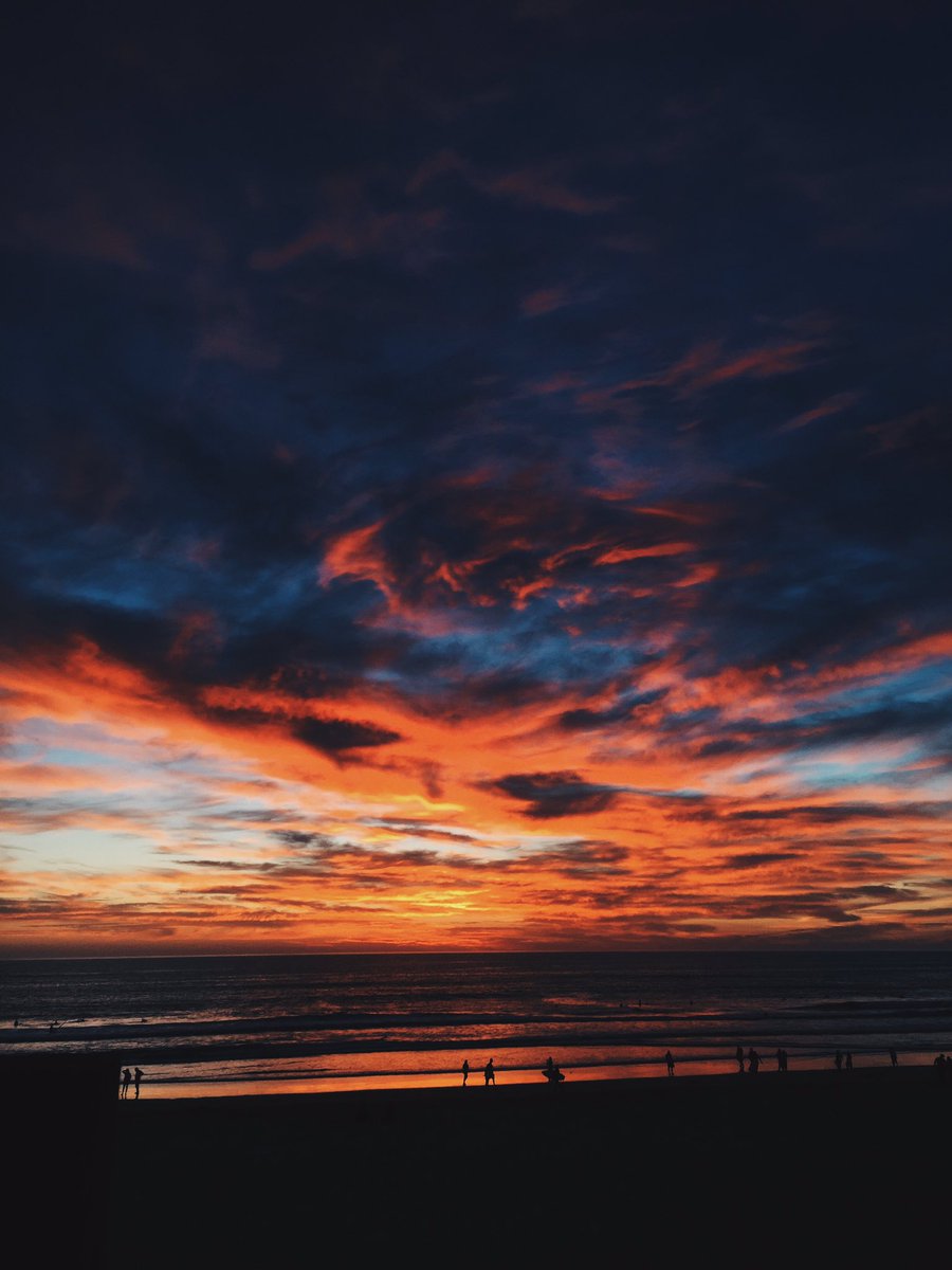 Bekaaaah_'s tweet photo. sunsets in San Diego always be exceeding my expectations 🔥 https://t.co/SItDdSjEL4