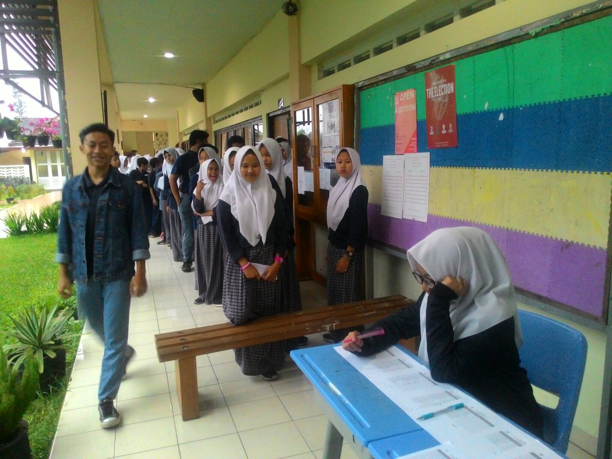 dhischool's tweet photo. news coverage about SU election https://t.co/unwQupEum8