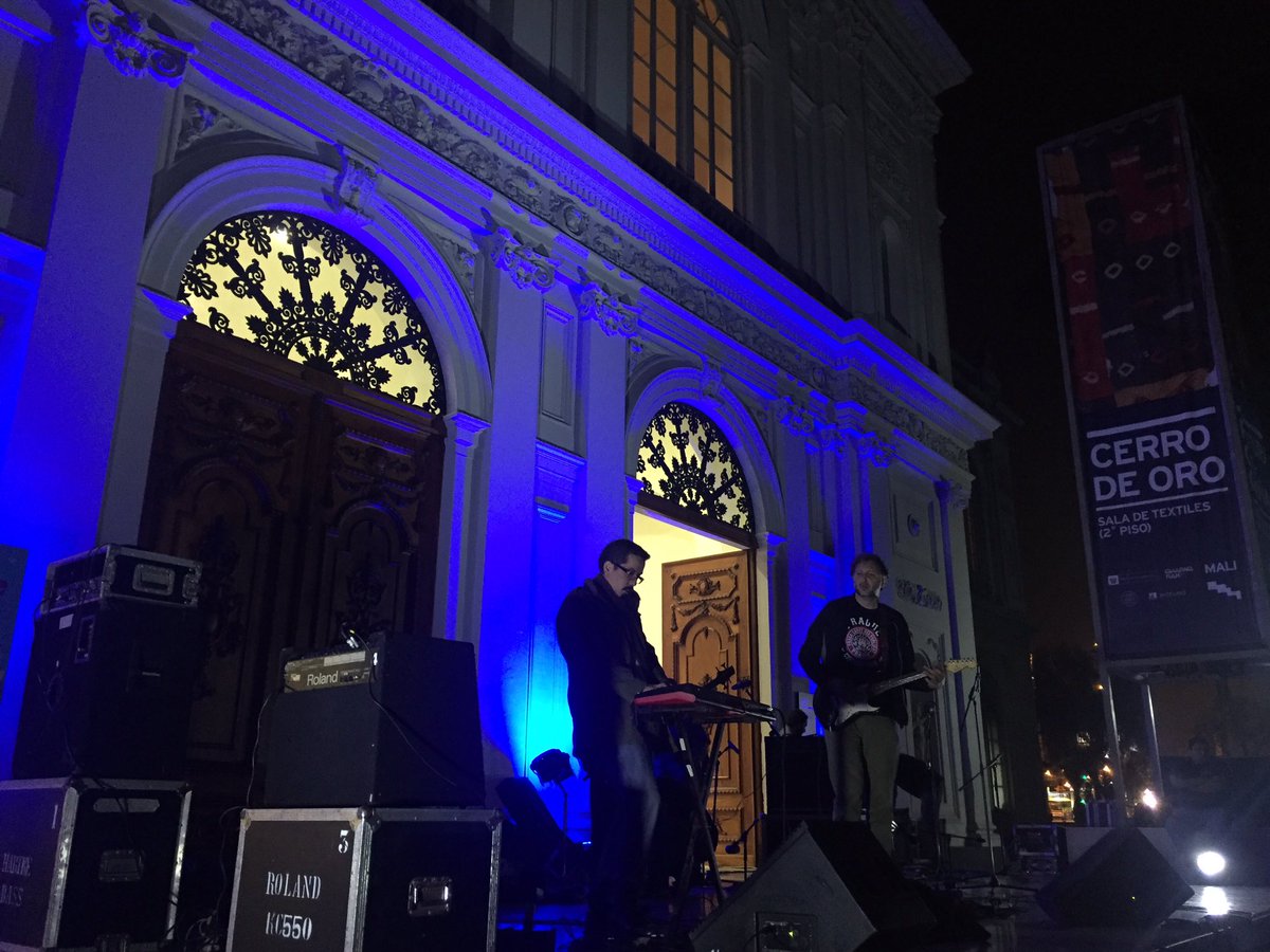 MuseodeArteLima's tweet photo. #LosProtones probando sonido. El concierto gratuito comienza a las 8pm. ¡No te pierdas esta #NocheMALI! https://t.co/u3ee3k28oN